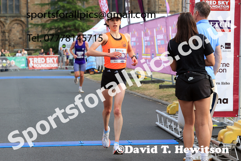 Durham City Run 10k, 2026 Durham City Run 5k and 10k, Durham. Photo: David T. Hewitson/Sports for All Pics